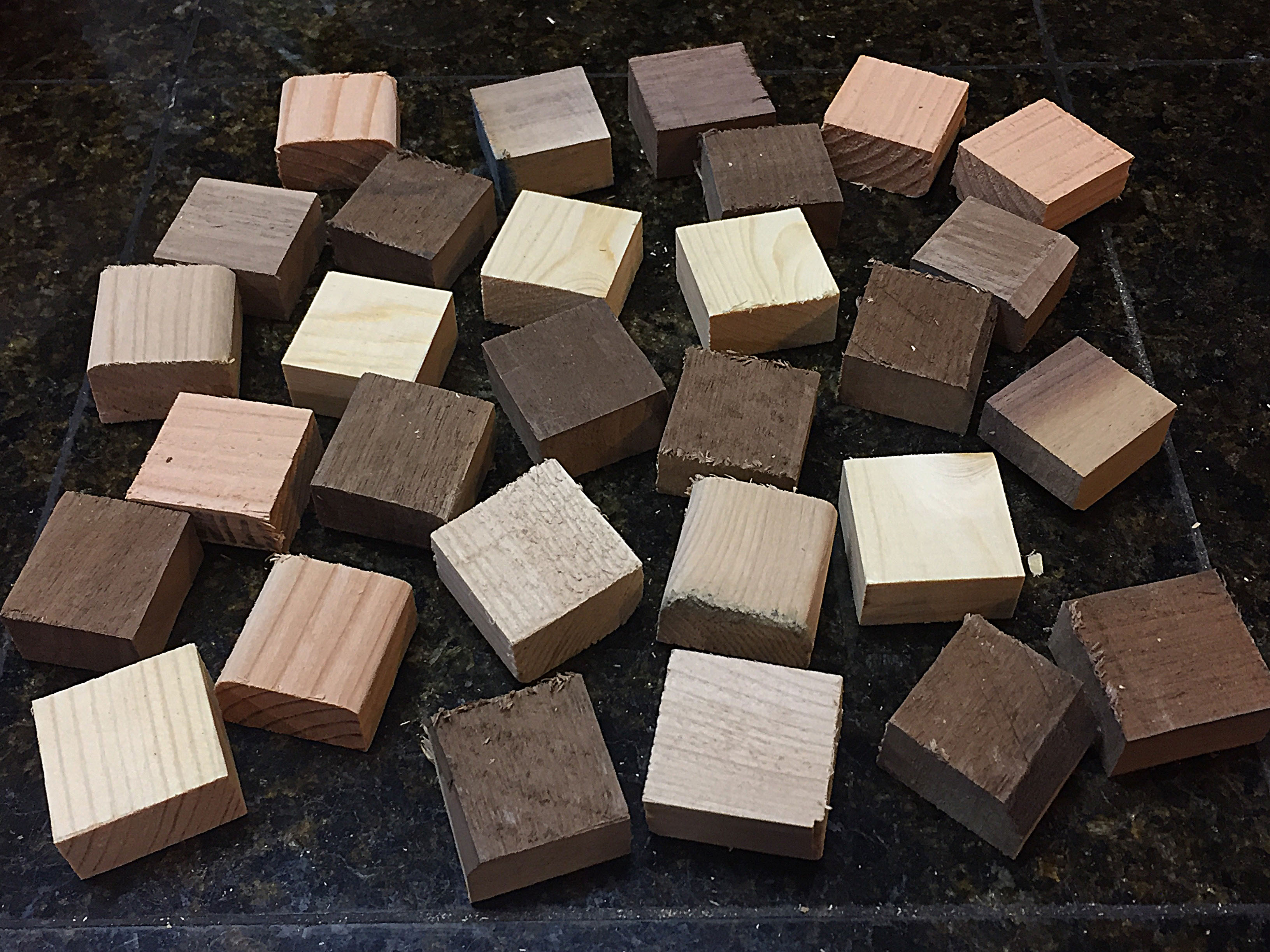 Wood Blocks Flat Squares 1 1 2 X 1 1 2 X 3 4 Thick Set Of 12 Action Craftworks Llc